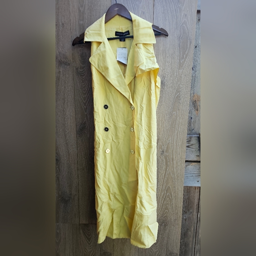Silk And Linen Jones New York Yellow Sleeveless Trench Coat